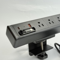 Multiprise de serrage intégrée pour meubles de bureau avec câble rétractable de type C PD20W USB-C 3 prises Prise de serrage de table