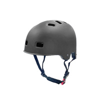Vente en gros d'usine de scooters neutres, patins à roulettes et casques de vélo adaptés aux adultes et aux enfants, couleur du logo personnalisable