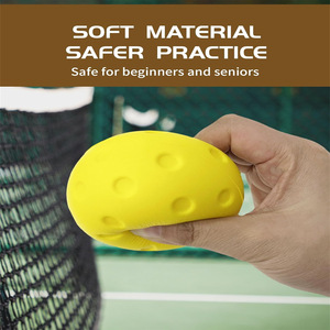 Pelota de ejercicio de 74 mm con 40 agujeros, amarilla, portátil, con bolsa de red, paquete de 12, para entrenamiento y alivio del estrés - Product Image 5