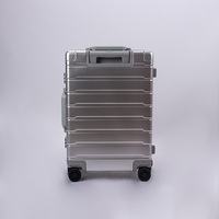 Échantillon de logo disponible, valise de cabine de luxe en aluminium, fermeture éclair TSA sans fermeture éclair, panneau imperméable, écologique, légère, en polyester