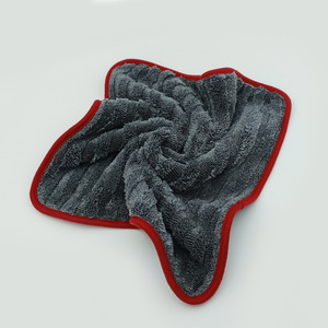 Toalla de lavado de autos de felpa de coral, extra gruesa, con forma de renacuajo, paño absorbente para limpieza de vehículos - Product Image 1