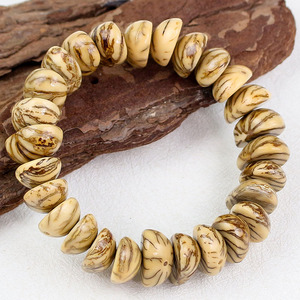 Bracelet en graines de Bodhi avec fil doré en demi-cercle, bijoux de cérémonie religieuse unisexe - Product Image 4