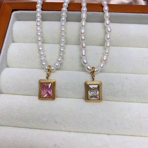 Collier étanche en acier inoxydable avec breloques personnalisées en forme de goutte d'huile d'abeille en CZ, accessoires de pendentif fleur cerise plaqué or DIY - Product Image 5