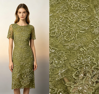 Tissu de dentelle brodé de perles et de sequins 3D vert olive de luxe, maille florale, pour robe de soirée, caftan ou abaya de créateur de Dubaï