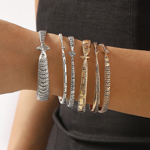 Phụ Nữ Của Retro Động Vật Cá Hợp Kim Vòng Đeo Tay Thiết Lập Nhiều Lớp Xếp Chồng Cá Nhân Thiết Kế Thời Trang Bán Buôn Bangles - Product Image 1