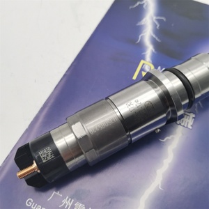 Injecteur de carburant 6D107 6754-11-3011 0445120231 0445120059 pour excavatrice PC200-8 - Product Image 4