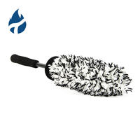 NBT Brand New Microfiber Sponge Wheel Tire Brush Water Dust Removal Chiffon de nettoyage pour le nettoyage des véhicules Brosses de lavage de voiture Tool