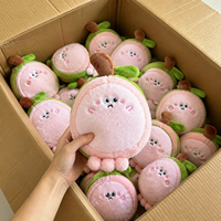 Meilleures ventes en gros : Adorables jouets en peluche pêche de 8 pouces, animaux en peluche, prix pour machines à griffes et fournitures pour salles de jeux d'arcade