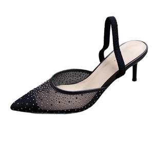 <span class=keywords><strong>Half</strong></span>-Baotou Holle Sandalen Dames Nieuwe Zomer Puntige Strass Mesh Hoogwaardige Naaldhak Pumps - Product Image 6