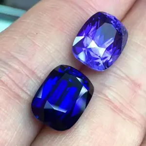 Quý Độc Đáo Hoàng Gia Đá Quý Trang Sức Làm Tự Nhiên Nhóm Điều Khiển Hoàng Gia Màu Xanh Sapphire/Nhóm Điều Khiển Thay Đổi Màu Sắc Sapphire Loose Đá