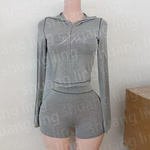 <span class=keywords><strong>I</strong></span> <span class=keywords><strong>Am</strong></span> Gia Tuta Sportiva da Donna Personalizzata con Logo, Giacca Aderente con Zip e Pantaloni a Zampa, Set Casual da 2 Pezzi - Product Image 4