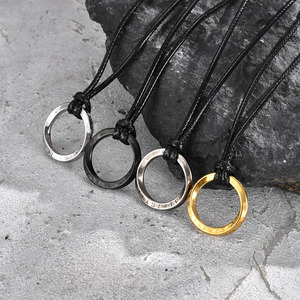 Nouveaux bijoux d'inspiration nordique à la mode hommes en acier inoxydable Viking Runes Mobius pendentif collier - Product Image 2