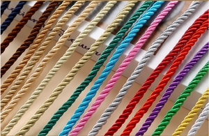 Corda in Nylon Intrecciata a 3 Fili Bianca HP 03 da 5mm, Multifunzione, per Decorazione e Imballaggio, Vendita all'Ingrosso - Product Image 3