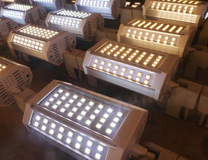 Fabrieksuitverkoop 30W 118mm R7s SMD <span class=keywords><strong>LED</strong></span> lampen <span class=keywords><strong>RX7S</strong></span> Aluminium behuizing 3000 Lumen 85-265VAC vervanging traditionele halogeenlamp - Product Image 2