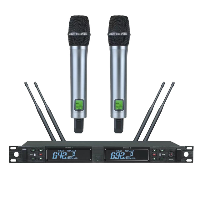 2Pcs E965 Handheld 2WD Quattro Digital Wireless Microphone Stage Live Travelling Performances System 400 Frequency Adjustment
