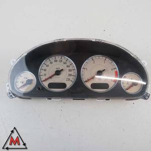 Compteur d'instruments Chrysler Voyager Mk4 d'occasion 2001-2007 P05082826AH (80177) - Product Image 4