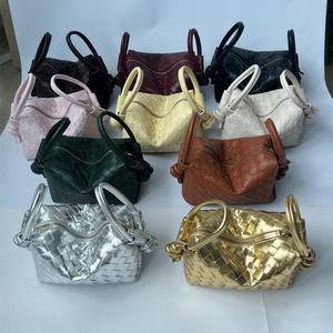 Bolso de Hombro y Muñeca Tejido a Mano, de Moda, Lujoso y Moderno 2025, con Forro de Poliéster y Material PU - Product Image 3