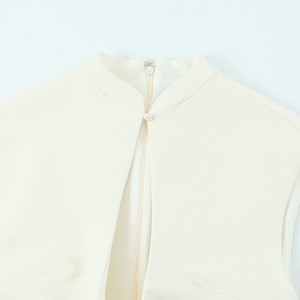 ZATRHMBM Novedades Verano 2026: Vestido Mini Elegante de Cuello Alto en Color Sólido, Estilo Vintage, Sin Mangas - Product Image 3