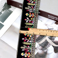 Ruban décoratif brodé multicolore de 6,5 cm pour accessoires de robe et jupe brodées de perles de style ethnique DIY – Vente en gros