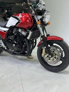 Versión Deportiva Honda CB400 Estándar: Motor DOHC de 399 cc, HYPER VTEC, ABS de Doble Canal y Transmisión Manual de 6 Velocidades para Paseos Dinámicos - Product Image 6