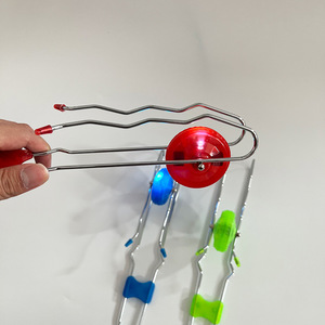 Ensemble de 3 yoyos magnétiques rétro Magic Rail Twirler lumineux pour enfants de 3 ans et plus - Jouet sensoriel anti-stress - Product Image 3