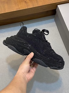 Chaussures décontractées de haute qualité au design luxueux, chaussures de sport tendance, chaussures de skate à semelles épaisses, chaussures d'été pour hommes - Product Image 3