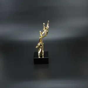 Hitop Metal Trophy Deer Figurines Home Statue Crafts Gold Plated Star Decor Sculptures Custom Craft Gift