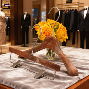 Crochet rond argenté personnalisé avec encoche antidérapante sur l'épaule Cintre pour <span class=keywords><strong>robe</strong></span> en résine - Product Image 6