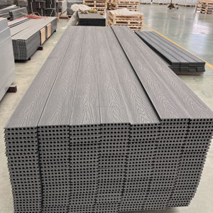 Suelo de Madera Plástica a Precio de Fábrica, con Relieve 3D, 15 Años de Durabilidad, Suelo Compuesto para Exteriores - Product Image 1