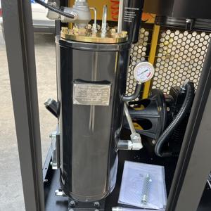 Винтовой компрессор Airstone 22 кВт 30 л.с. 1.96-<span class=keywords><strong>3.2</strong></span> м³/мин 10 бар PM VSD 2-в-1 с интегрированным рефрижераторным осушителем воздуха - Product Image 5