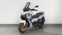 Moto à essence puissante 310CC EURO 5+ EEC/COC, vente en gros directe usine, scooter à essence refroidi par eau avec ABS/TCS inclus