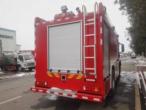 Nuevo Camión Sinotruk HOWO Diésel 6x4 de Servicio Pesado Urbano, Capacidad del Tanque de 10T 7001-10000L, EURO 5, 55M Máx. Camión Cisterna de Agua para Trabajos en Altura - Product Image 5