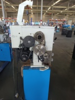 Machine de tour d'établi 52mm alésage de broche 1000mm C0636B en stock