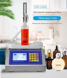 Machine de remplissage semi-automatique de liquides à haute viscosité avec pesage et contrôle du poids par pompe plastique - Product Image 4