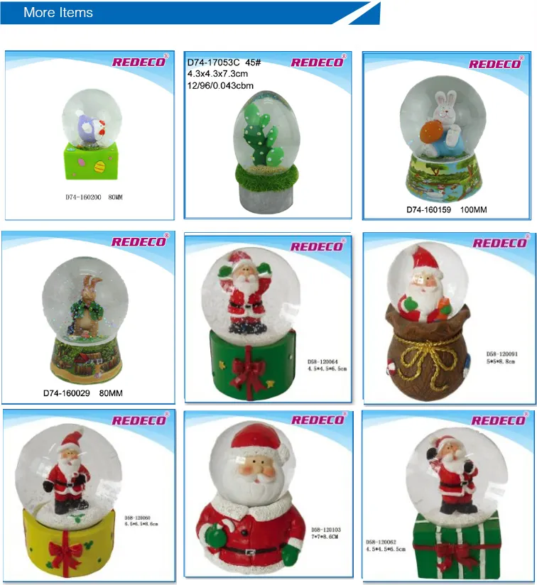 Customized plastic snow globes Water Globe Snow Ball