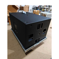 Système de sonorisation Line Array avec caisson de basses actif