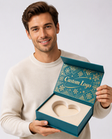 Boîte cadeau magnétique bleu sarcelle personnalisée avec impression sur le couvercle intérieur et panneau décoratif flocon de neige doré pour emballage de cadeau de mariage