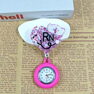 Montre d'infirmière rétractable avec coque en silicone, broche, montre de poche et porte-badge pour infirmières, médecins et étudiants en soins infirmiers - Product Image 6