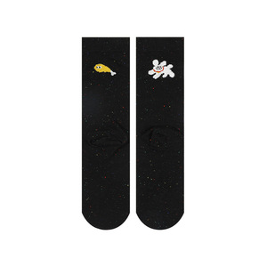 Nouvelles chaussettes mi-mollet pour femmes au design original, printemps, été, hiver, taille unique, couleur unie, antidérapantes, décontractées - Product Image 5