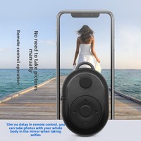 Control Remoto Inalámbrico TVSNARP WRT8606 con Función de Temporizador y Cambio de Página, Alcance de 10m, Disparador para Selfies (Plástico)