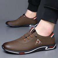 Chaussures de course d'été confortables pour hommes, respirantes, à semelle souple, à lacets, avec doublure en maille, rehaussantes
