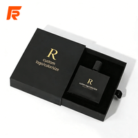 Boîte-cadeau haut de gamme imperméable pour flacon de parfum incliné, avec logo personnalisé et doublure en éponge