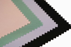 100% 涤纶 250D 梳织牛津布 防风户外染色 手提包、行李箱和帐篷材料 290g/<span class=keywords><strong>m</strong></span> 适合女孩和男孩 - Product Image 4