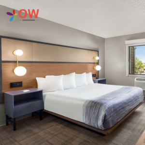 Cabecera Tapizada de Madera Maciza de Lujo, Directo de Fábrica en Foshan, Cama Queen Size con Características Ecológicas para Apartamentos de <span class=keywords><strong>Hotel</strong></span> de Cinco Estrellas - Product Image 1