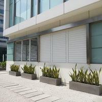 Fabricants de persiennes motorisées en aluminium architectural pour l'extérieur, lames réglables