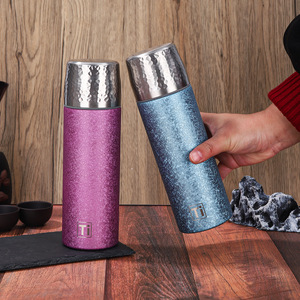 Bình giữ nhiệt chân không cao bọc Titan hiện đại ánh sáng sang trọng Bộ quà tặng doanh nghiệp tách trà nước gắn trên xe di động - Product Image 4