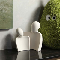 Couple en céramique moderne ornements salon personnage créatif sculpture TV armoire à vin porche décoration cadeau de mariage