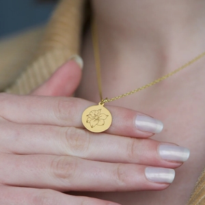 Vendita calda collana pendente con narciso in oro 18k realizzata a mano gioielli di fiori di primavera regalo perfetto simbolo di nuovi inizi - Product Image 2