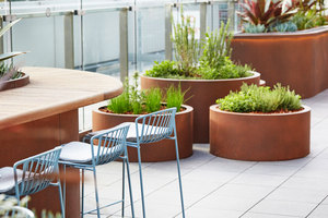 Jardinières rondes en acier corten pour l'extérieur - Product Image 4