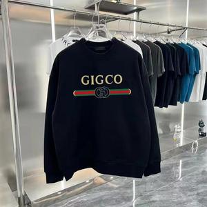 เสื้อสเวตเตอร์กีฬาสีดำสไตล์วินเทจสำหรับผู้ชาย แบรนด์ Gu Cci รุ่นปี 2026 แฟชั่นหรูหรา สวมใส่สบาย ทรงโอเวอร์ไซส์ พิมพ์ลายดิจิทัล ผ้าฟลีซระบายอากาศได้ดี ผลิตจากผ้าฝ้าย 100% - Product Image 1